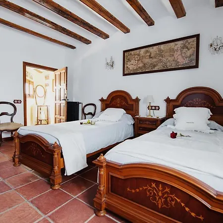 Country house Masia Viver - Olive Oil Tourism Bigues I Riells