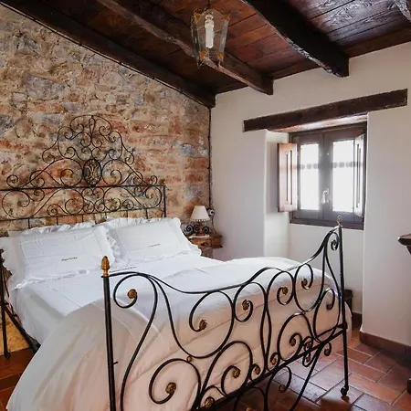 Masia Viver - Olive Oil Tourism Country house *