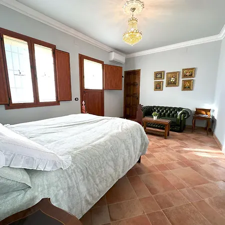 Country house Masia Viver - Olive Oil Tourism