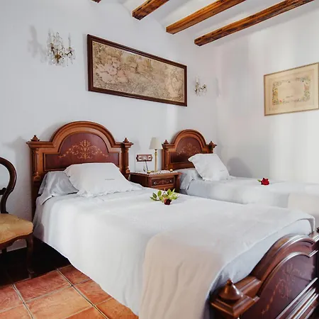 Masia Viver - Olive Oil Tourism Country house Bigues I Riells